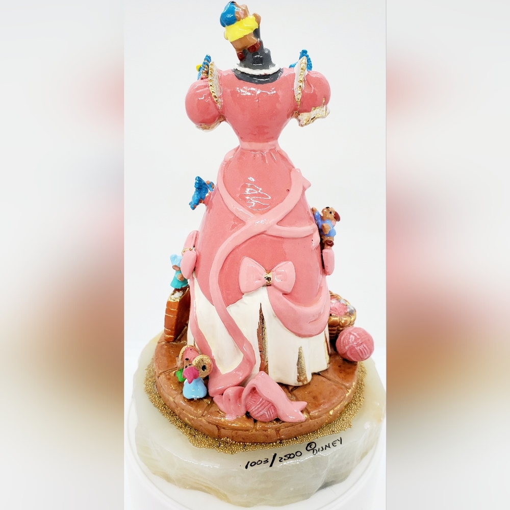 Disney by Ron Lee's 1999 Making Cinderella’s Dress Ltd Etd #1003 out of #2500 - Picture 4 of 9